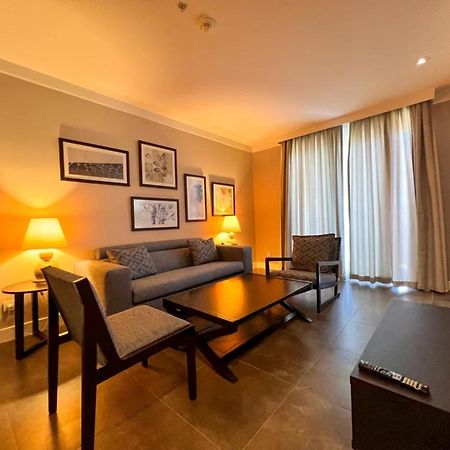 Sundance Suites Hotel Тургутрейс Экстерьер фото