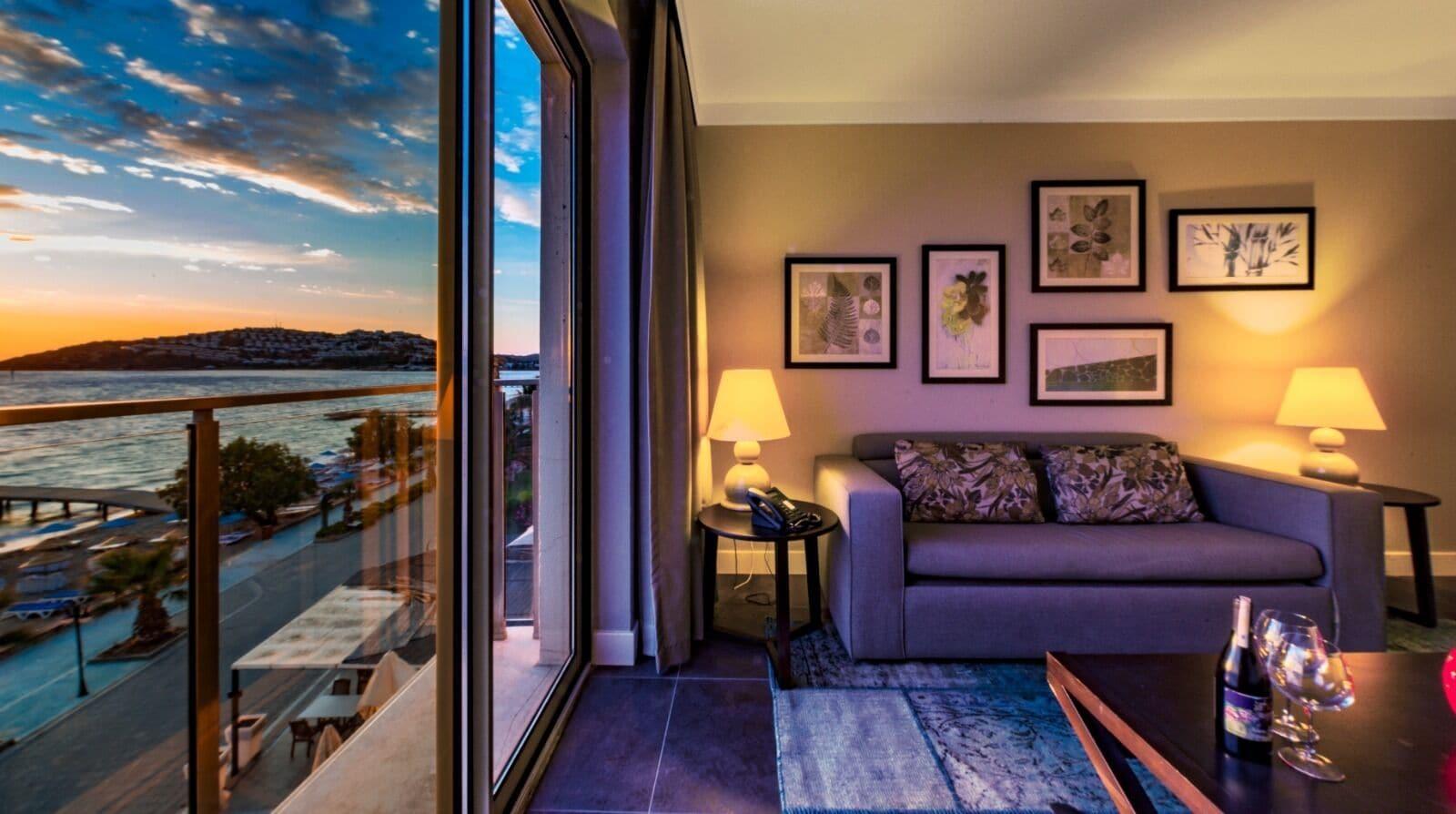 Sundance Suites Hotel Тургутрейс Экстерьер фото