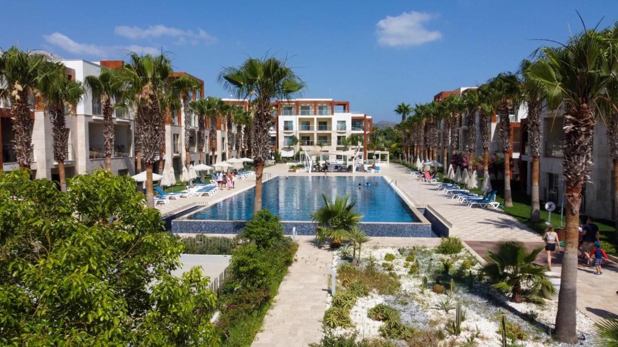 Sundance Suites Hotel Тургутрейс Экстерьер фото
