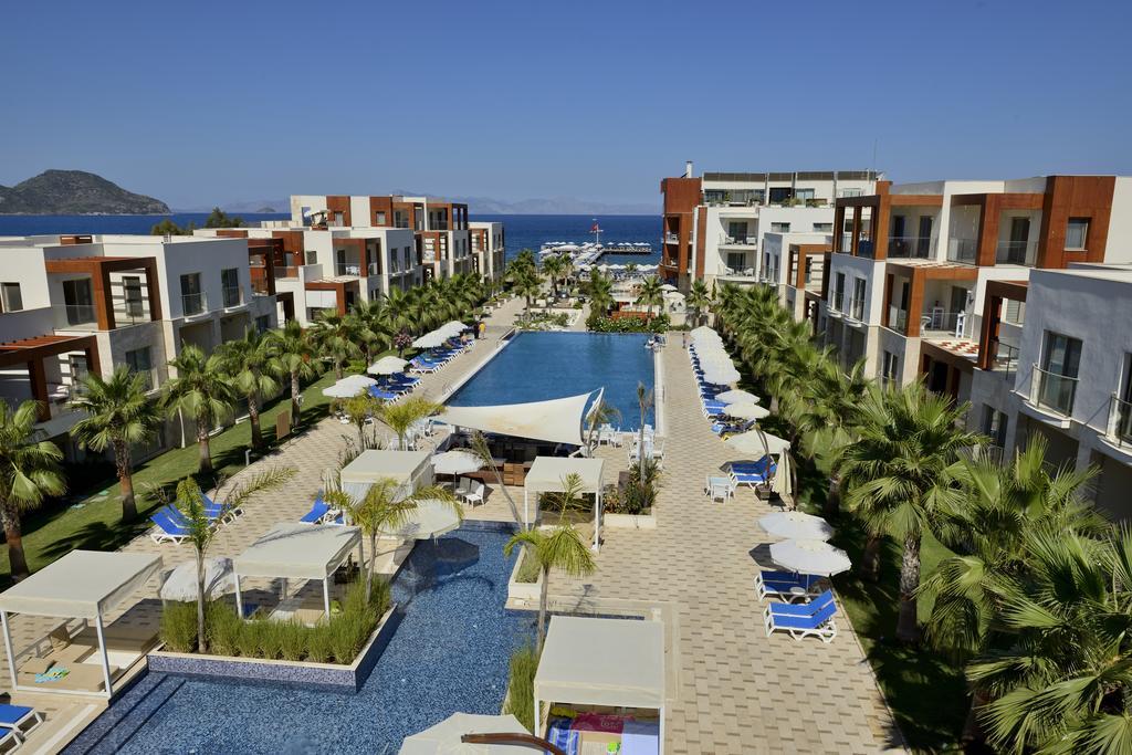 Sundance Suites Hotel Тургутрейс Экстерьер фото